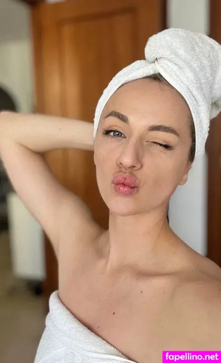 Ellert OnlyFans Thumbnail #mlbwGSZvdE