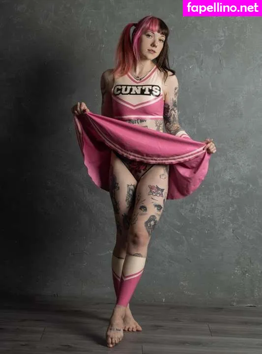 ellesclubxoxo, elleslove, heartsicx Nude Leaked OnlyFans Photo #4gaT81qLzA