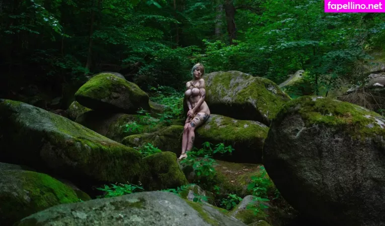 Elles OnlyFans Thumbnail #OQrgyOmswV