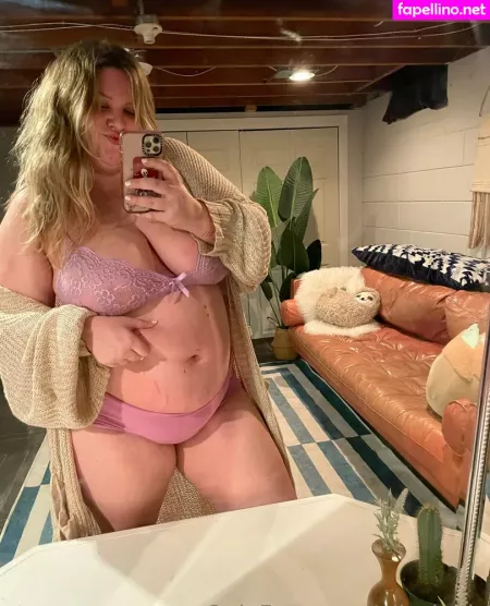 Ellesbelly OnlyFans Thumbnail #T4EvpYZ2xO