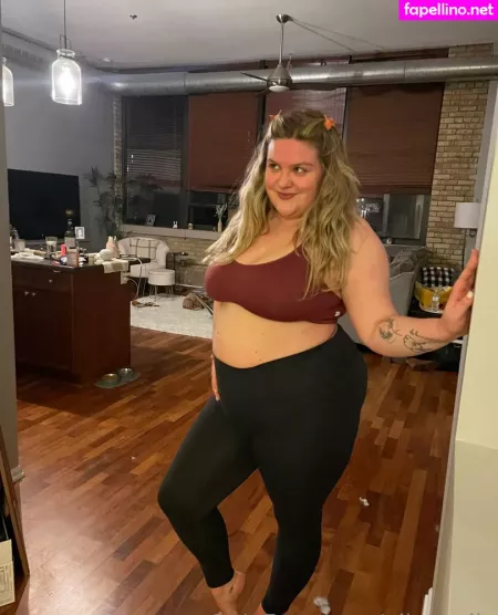 Ellesbelly OnlyFans Thumbnail #lsq2B5FGMz