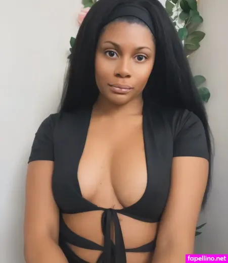 Ellesee OnlyFans Thumbnail #iZ0Jai6WYT