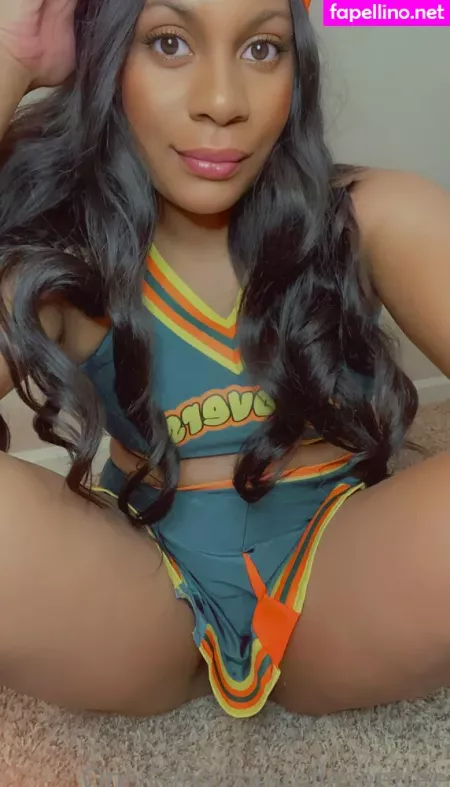 Elleseefree OnlyFans Thumbnail #4rNBhOGN9U