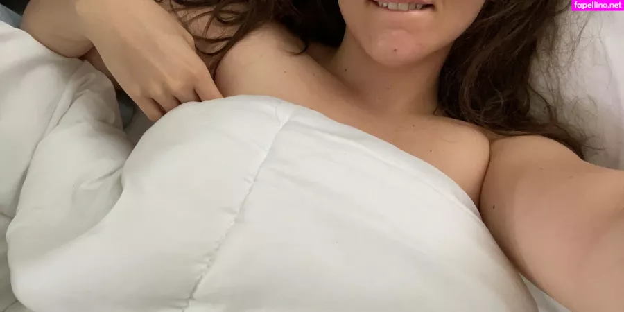 Ellesfreepage OnlyFans Thumbnail #0S53QkAAXV