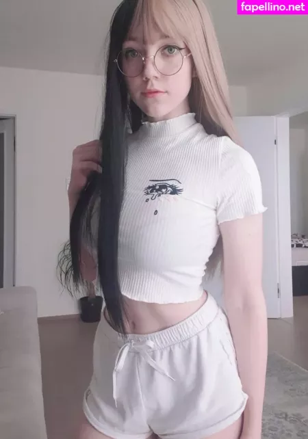 Elleslove OnlyFans Thumbnail #34N74AhTN1