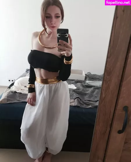 Elleslove OnlyFans Thumbnail #A2sPnUpjE5