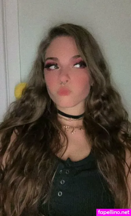 Elleswae OnlyFans Thumbnail #sE4LctA5t9