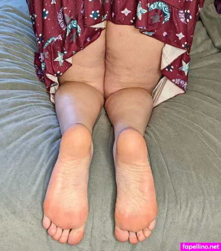 Ellevixen420 OnlyFans Thumbnail #4Fue1mgSZk