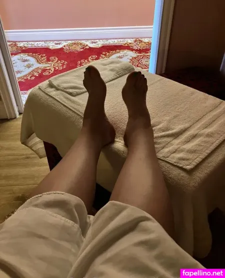 Ellevixen420 OnlyFans Thumbnail #fC4tbB2ffB