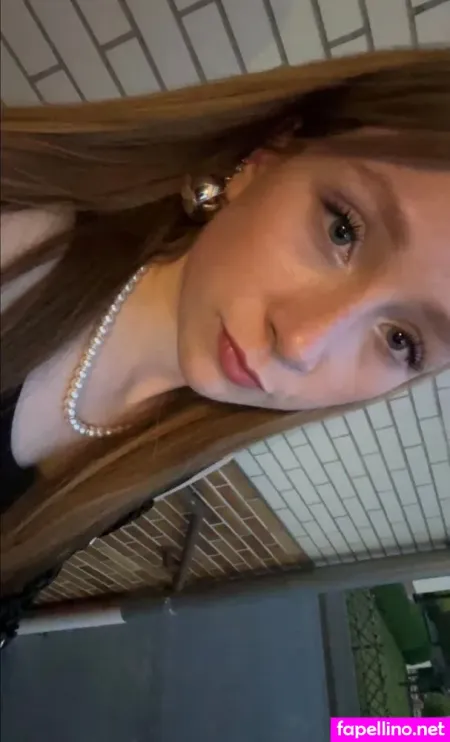 Elli 69 Xh OnlyFans Thumbnail #2qhBuxOhuU