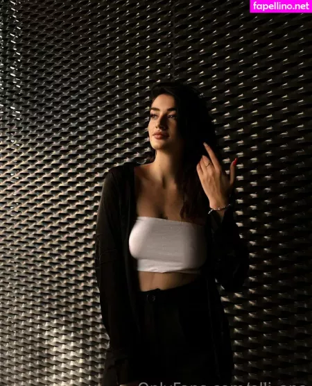 Elli Ana OnlyFans Thumbnail #s8ck4KwhhX