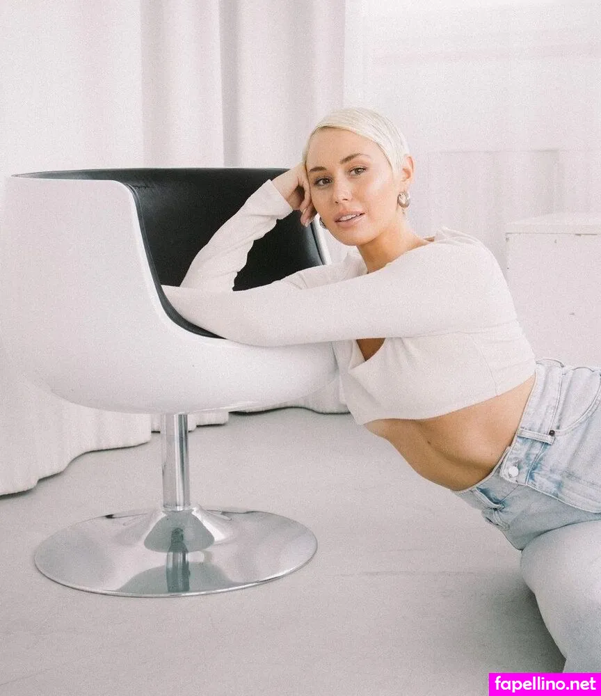 elliherfellner Nude Leaked OnlyFans Photo #0ATwheDg0r