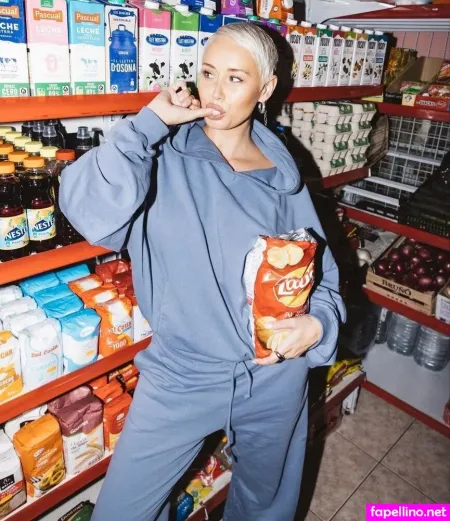 Elli H OnlyFans Thumbnail #2vcyB5TPCB