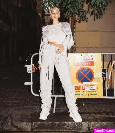 Elli H OnlyFans Thumbnail #72htbW9BdP