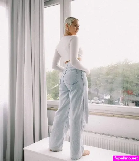 Elli H OnlyFans Thumbnail #GRZ7LMNbWQ