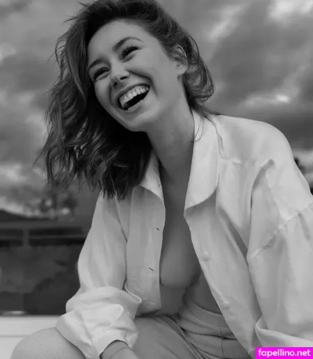 Elli H OnlyFans Thumbnail #IDJG0Yf5ii