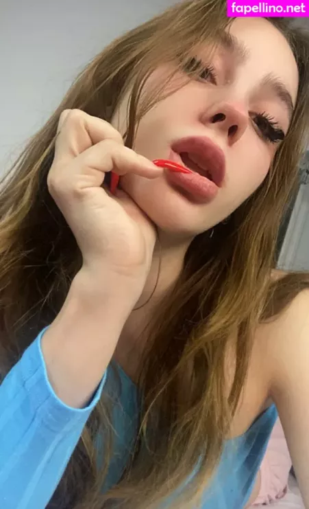 Elli Queen OnlyFans Thumbnail #tt4XLxFgBr