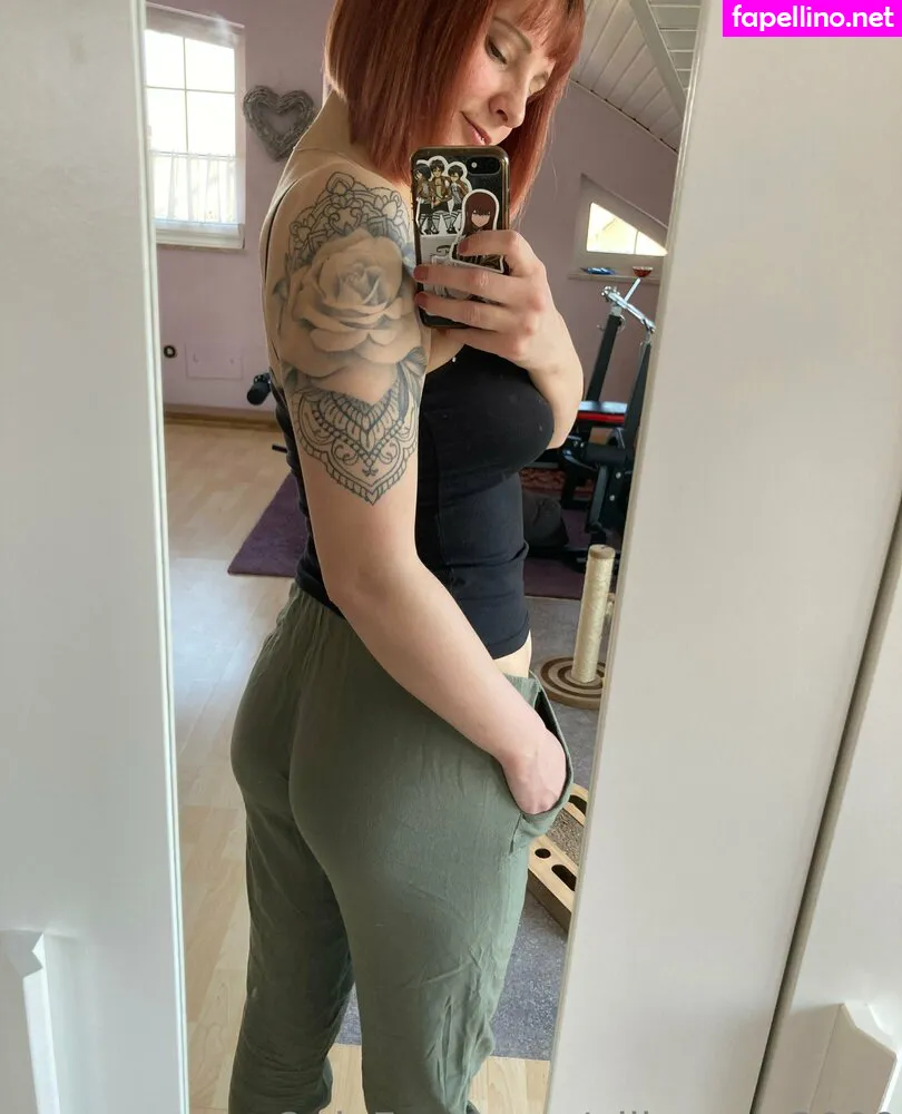 3lovelyleos, elli_rose_2000 Nude Leaked OnlyFans Photo #tzwOvGCcnu