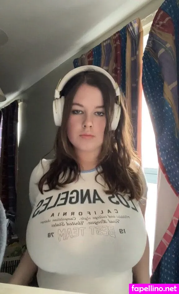 ellieb, tattooed_queer Nude Leaked OnlyFans Photo #VxXX6YA4EV