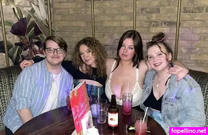 Ellie B OnlyFans Thumbnail #eBAez4j2ef