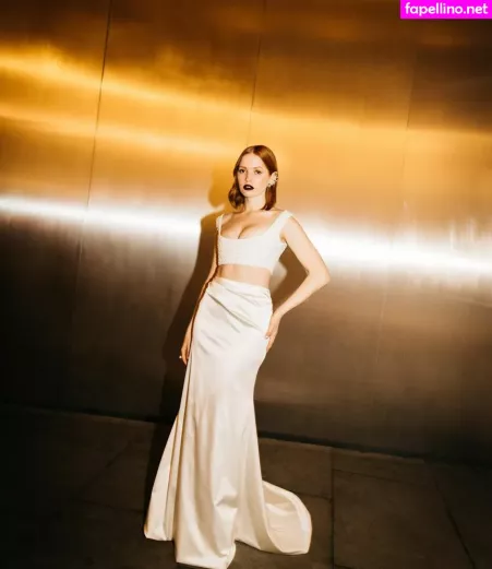 Ellie Bamber OnlyFans Thumbnail #IX2u65msMf