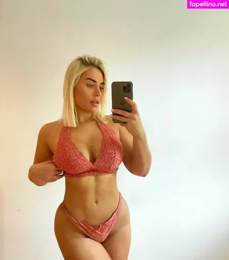 Ellie Brown OnlyFans Thumbnail #4kt5twUTXI