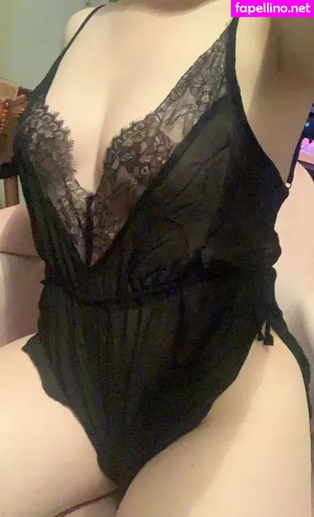 Ellie Bx OnlyFans Thumbnail #27eFVmf1yw