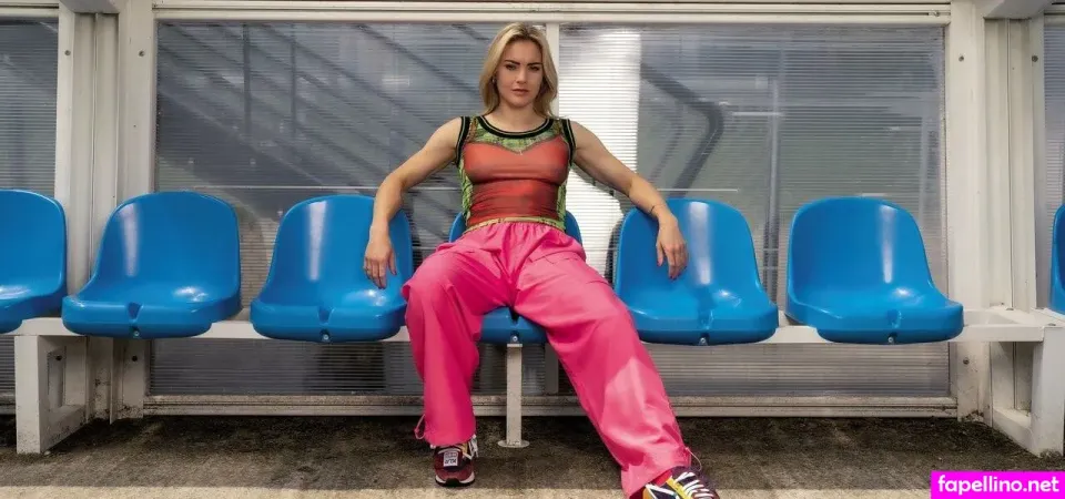 Ellie Carpenter OnlyFans Thumbnail #krgUOrZ5co