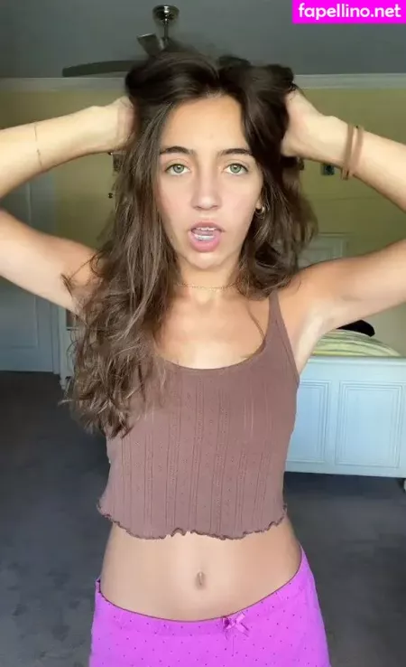 Ellie Dobleske OnlyFans Thumbnail #TNogYcl8ky