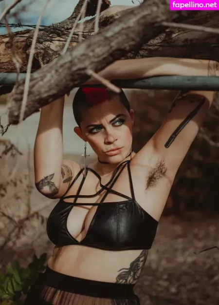 Ellie Evergreen OnlyFans Thumbnail #d7fLs25LeF