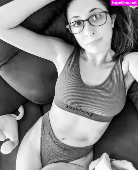 Ellie Hayden OnlyFans Thumbnail #poKqSIA5o9
