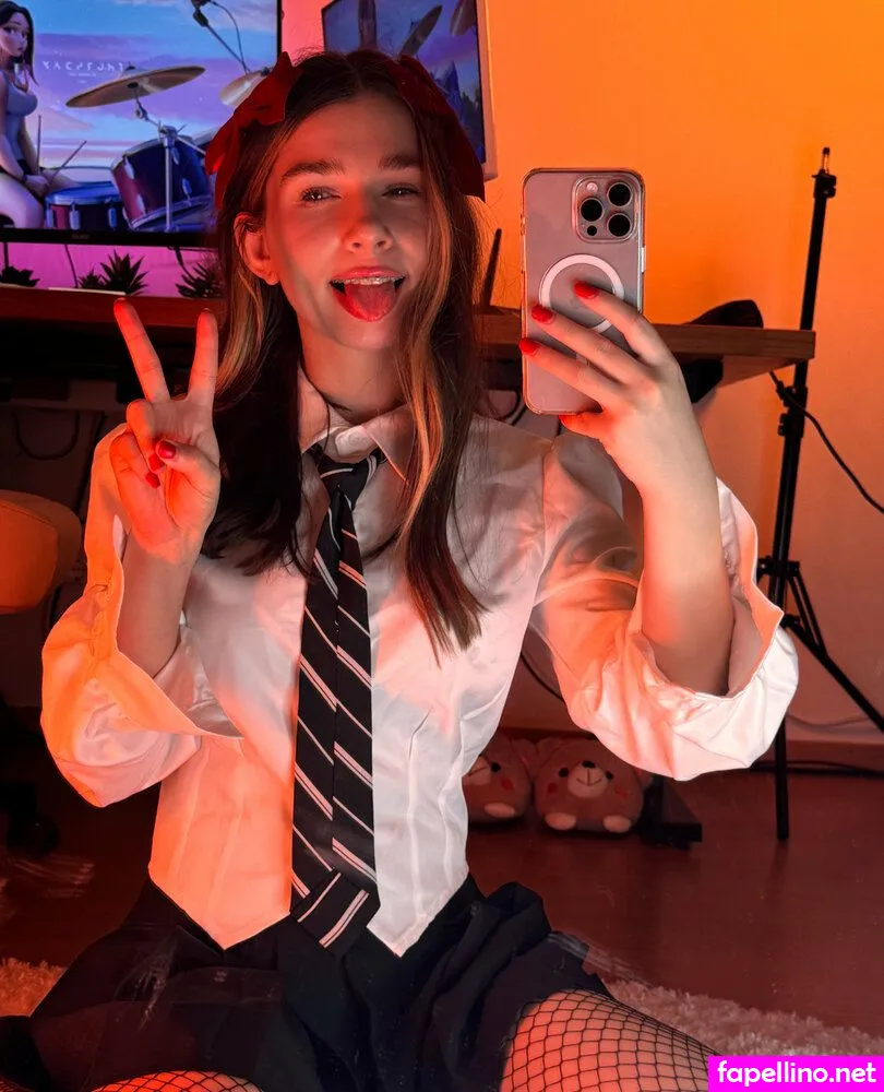 ellie_hunny, gamer_elliee Nude Leaked OnlyFans Photo #vITZOdnNGG