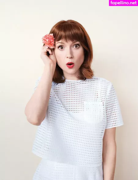 Ellie Kemper OnlyFans Thumbnail #FzggceMOXs
