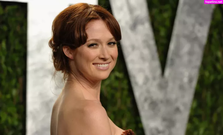 Ellie Kemper OnlyFans Thumbnail #W6IsLvYTuh