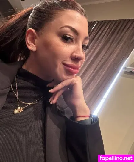 Ellie Kisses OnlyFans Thumbnail #ddd8RuUkTP