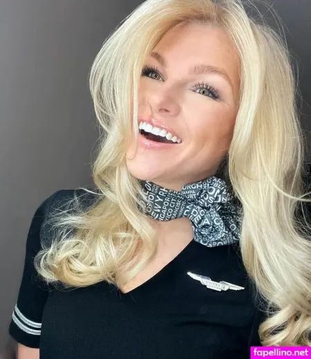 Ellie Lawson OnlyFans Thumbnail #7NxRtqOViz
