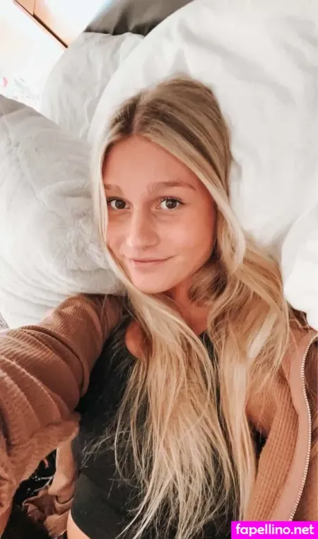 Ellie Lienemann OnlyFans Thumbnail #pwGd0yAjoL