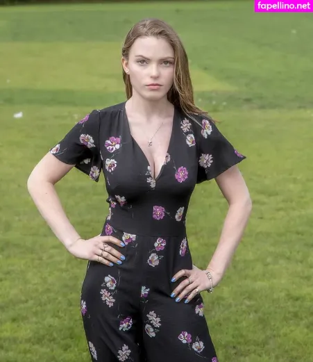 Ellie Littlechild OnlyFans Thumbnail #FnHDUNvyO5