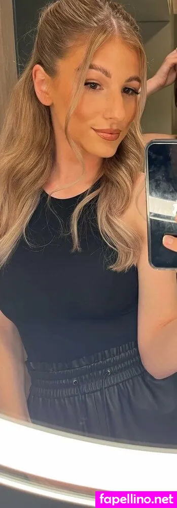 ellie.m, ellieskyyy95 Nude Leaked OnlyFans Photo #hSaCIVTPSR