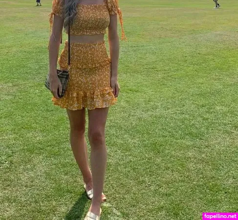 Ellie M OnlyFans Thumbnail #jquSKmnGiJ