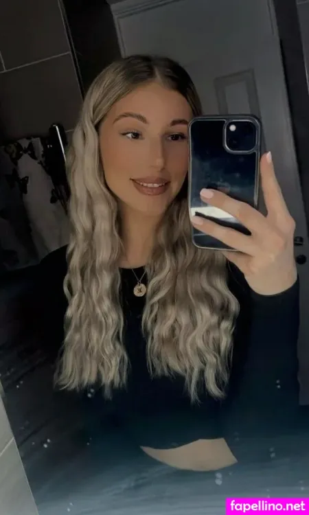 Ellie M OnlyFans Thumbnail #rQxl4ndPvQ