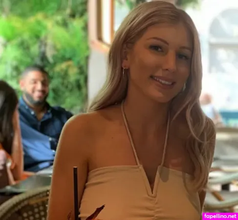 Ellie M OnlyFans Thumbnail #zNGlB5A3bB