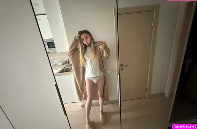 Ellie Quincy Main Profile Photo