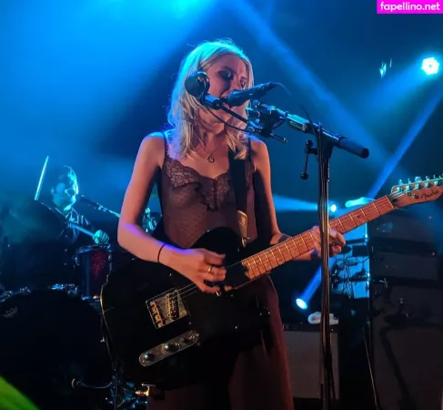 Ellie Rowsell OnlyFans Thumbnail #omtaQXJuJD