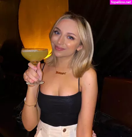 Ellie Schnitt OnlyFans Thumbnail #8IPolEgoHj