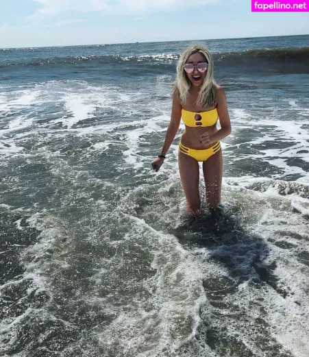 Ellie Schnitt OnlyFans Thumbnail #f1HAZeNoCu