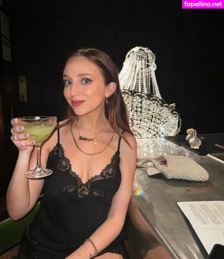 Ellie Schnitt OnlyFans Thumbnail #xV07tzYRvM