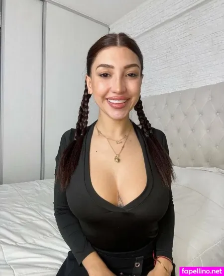 Ellie Secret OnlyFans Thumbnail #eYjw2Rk0gm