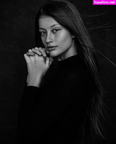 Ellie Weston OnlyFans Thumbnail #6wohwg2fgT