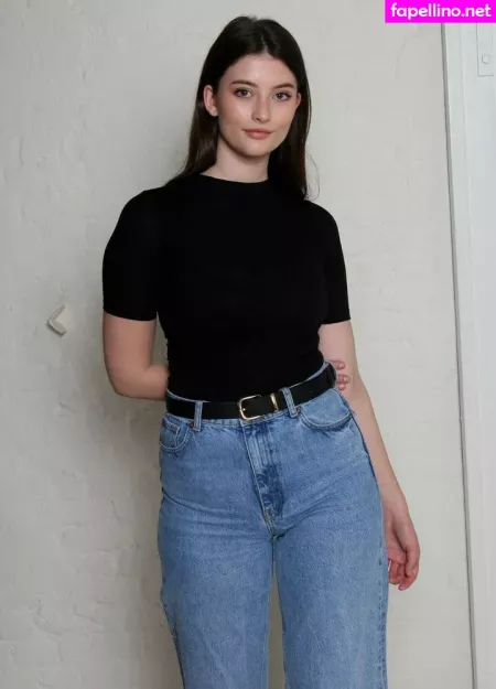 Ellie Weston OnlyFans Thumbnail #ETBDsVr521